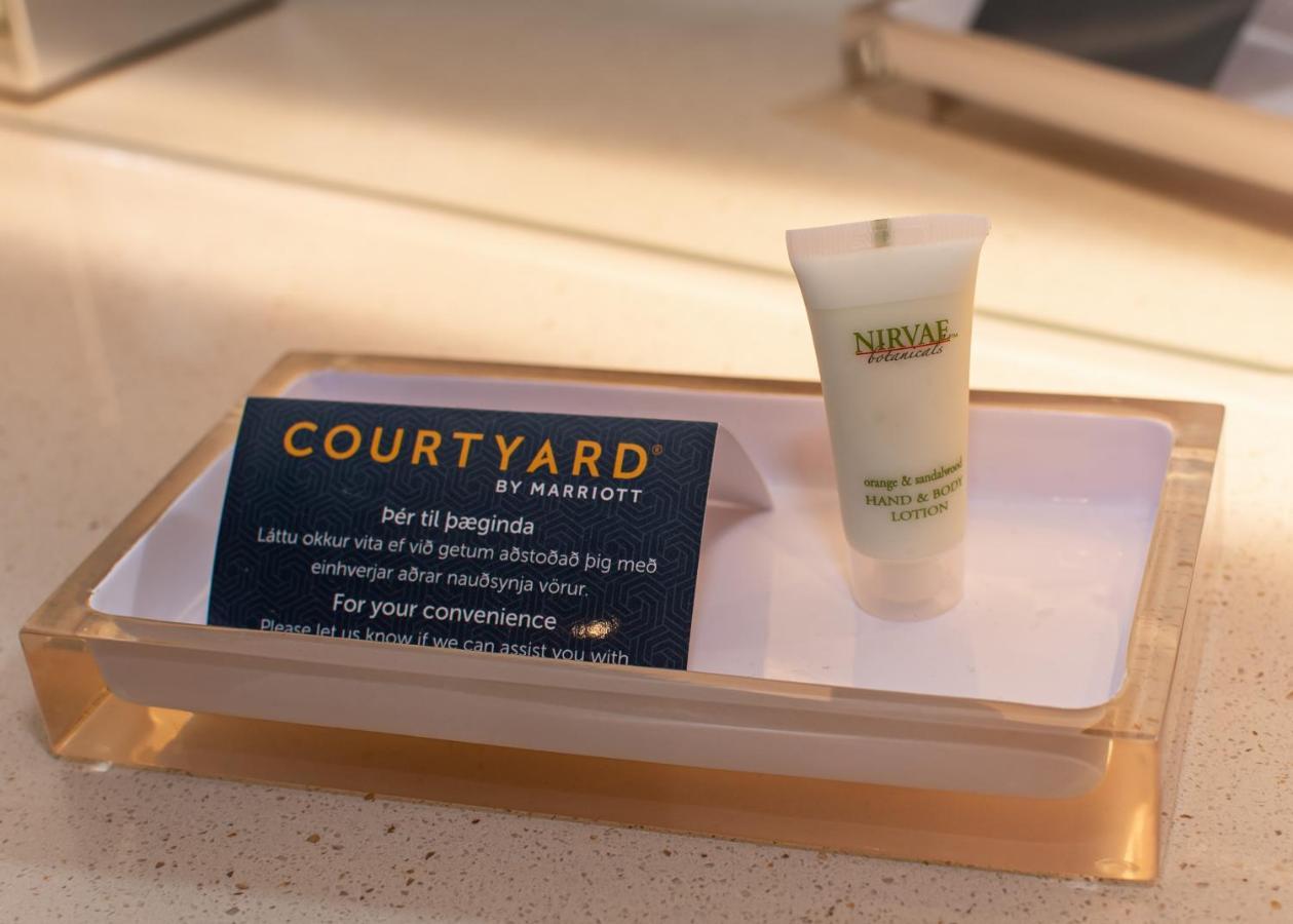 Отель Courtyard By Marriott Reykjavik Keflavik Airport Экстерьер фото