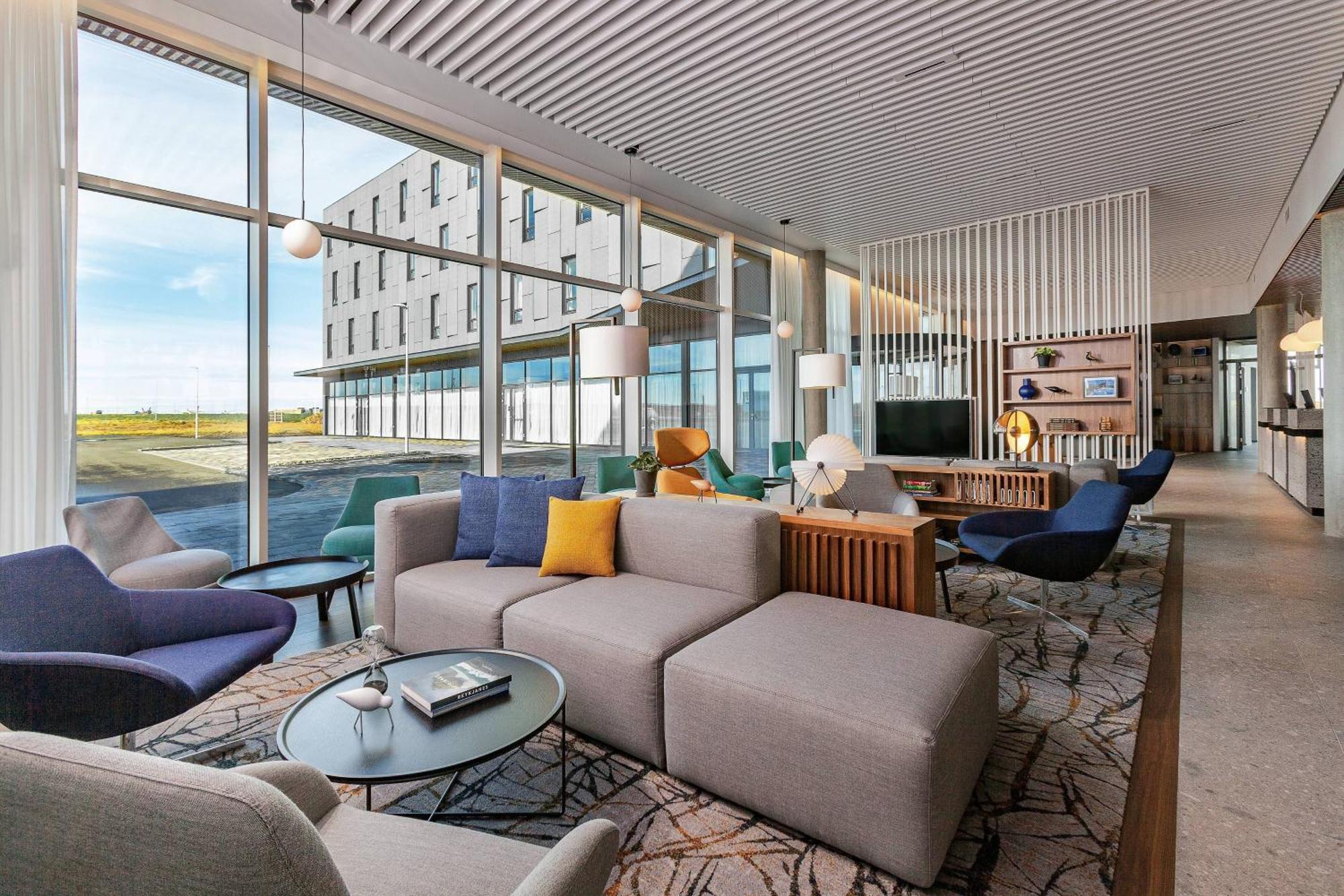 Отель Courtyard By Marriott Reykjavik Keflavik Airport Экстерьер фото